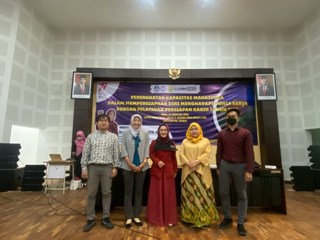 Motivator Teamwork Building Palu